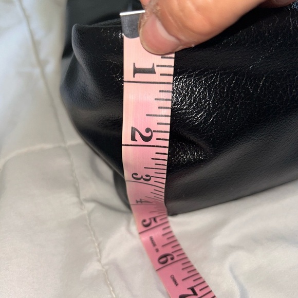 Charles & Keith hobo bag - Picture 6 of 16